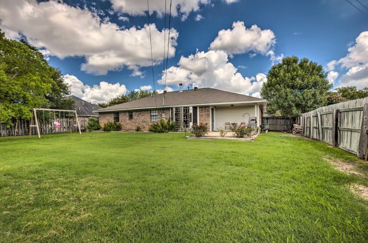 Pet-Friendly Bryan Home Less Than 5 Mi To Texas A And M! Exterior photo