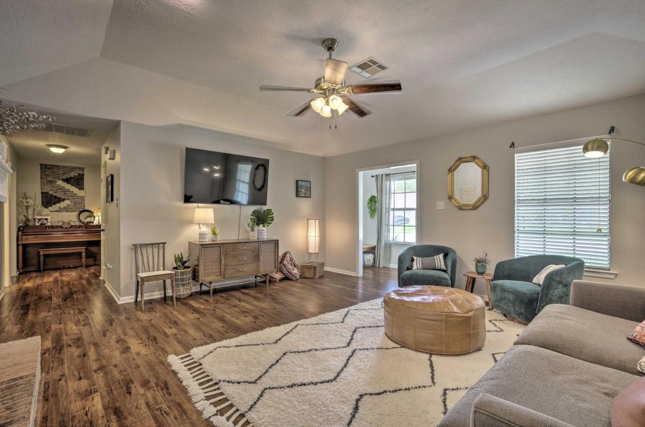 Pet-Friendly Bryan Home Less Than 5 Mi To Texas A And M! Exterior photo