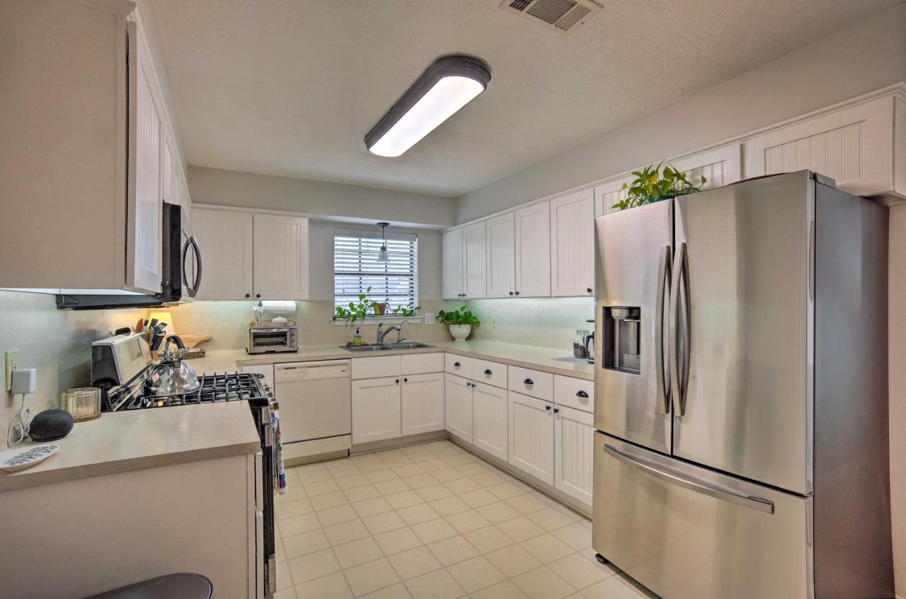Pet-Friendly Bryan Home Less Than 5 Mi To Texas A And M! Exterior photo